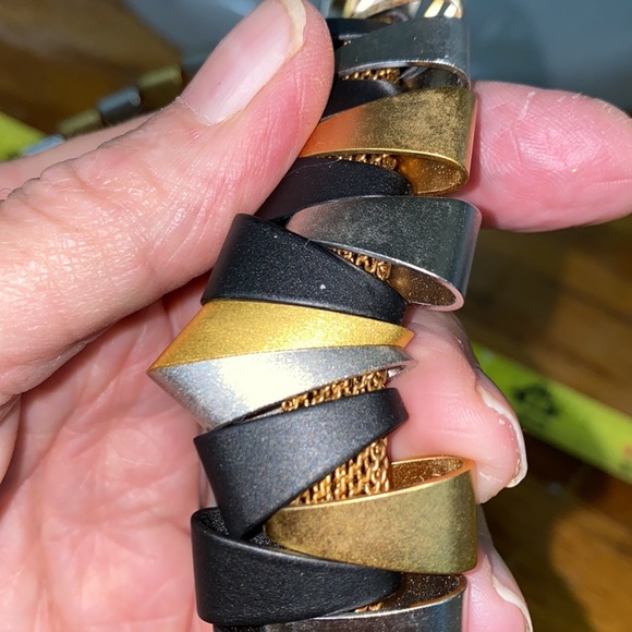 Anodized Metal Necklace & Post Earring Set - Picture 13 of 14